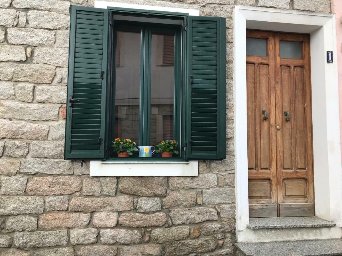 Sardegna Vicino Ad Olbia "La Casa Nel Vicolo" Villa Беркида Екстериор снимка